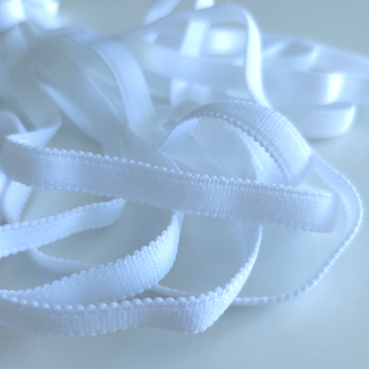 Lenču gumija 10mm - White